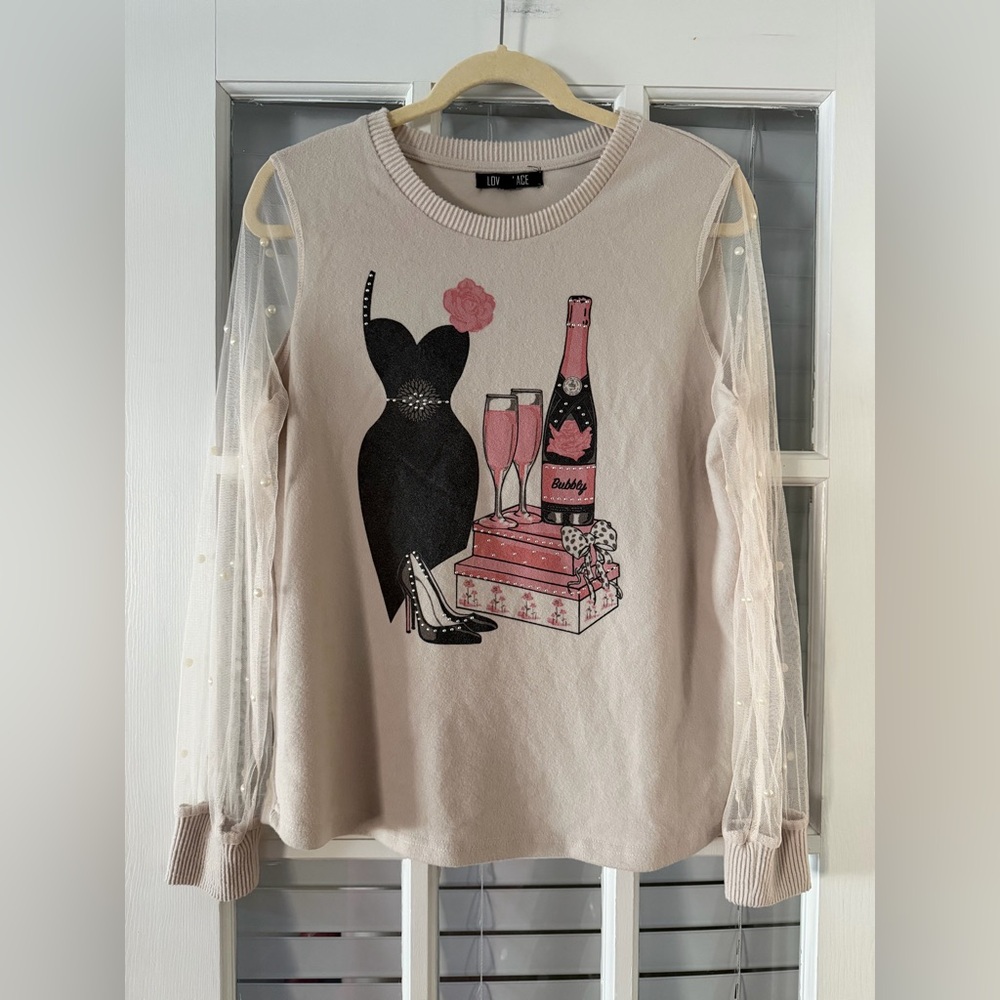 Love + Lace Women’s L Beige Graphic Knit Top Long Pearl Mesh Sleeves | SKU 0136